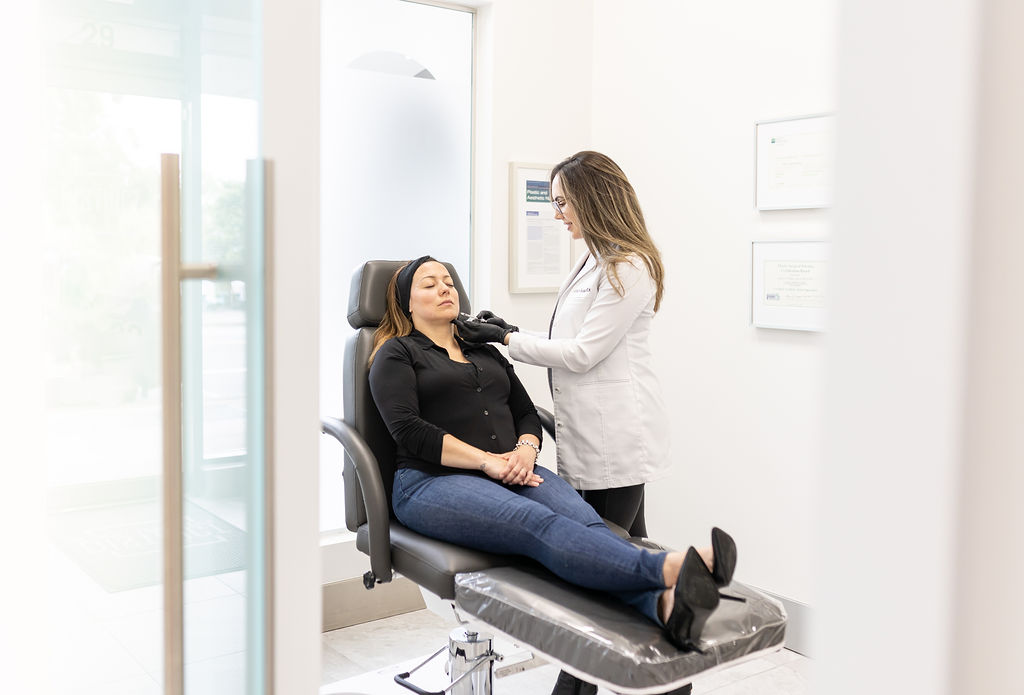 Nurse Jacklyn administering a Botox treatment at Distinct Medical Aesthetics in Oakville
